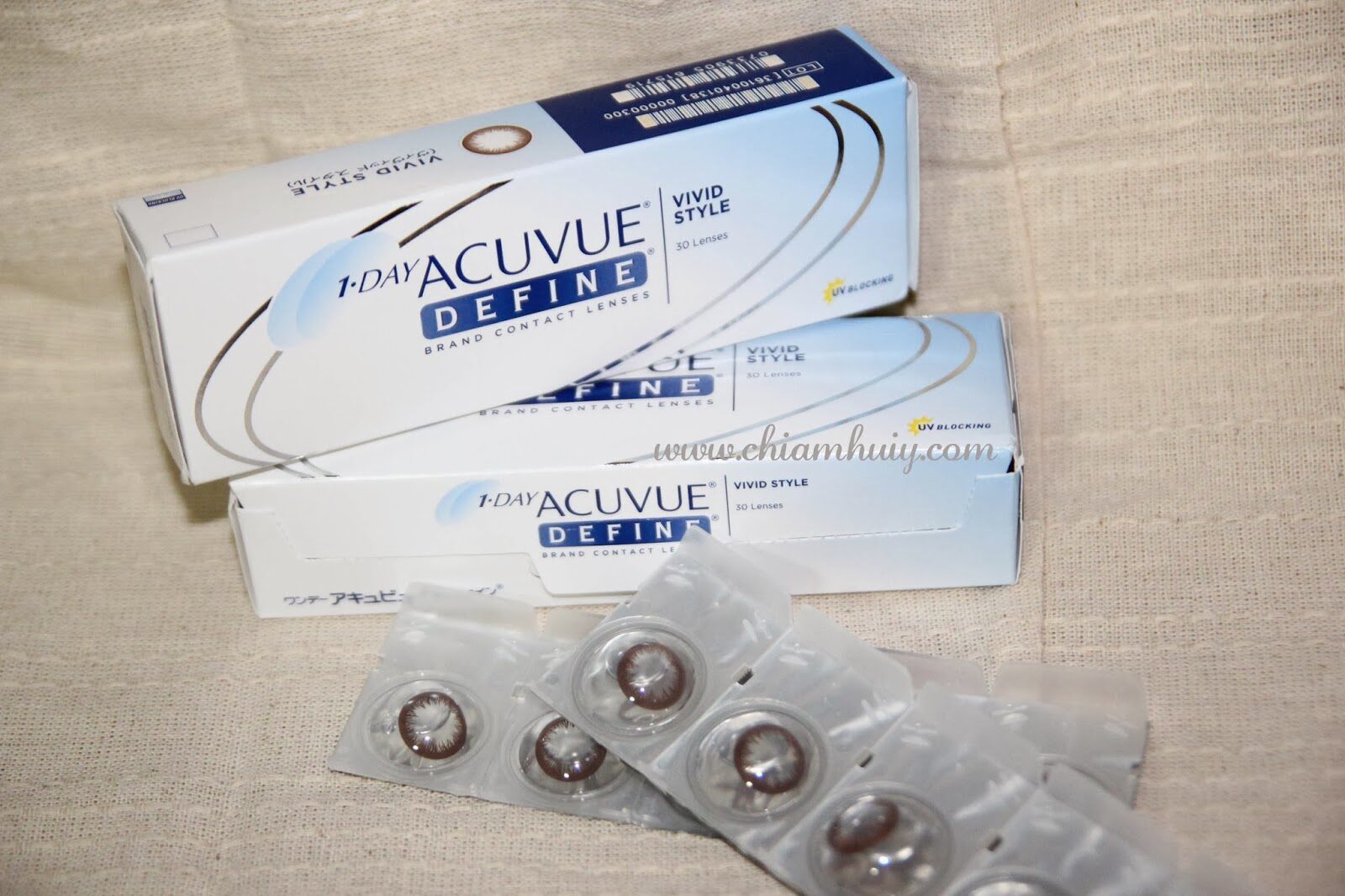 1dayacuvuedefinecontactlensesonline-9667214